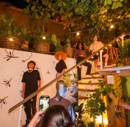 KICKS lanza su nueva colección “Timeless”: moda urbana que trasciende el tiempo